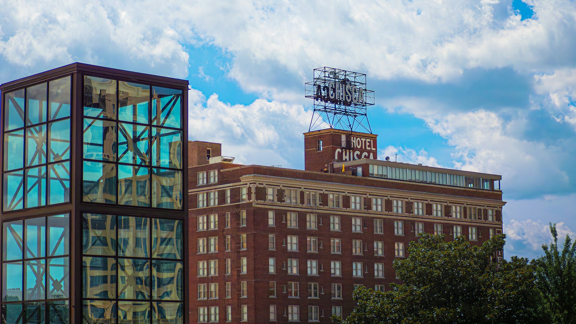Memphis skyline along the Mississippi River
